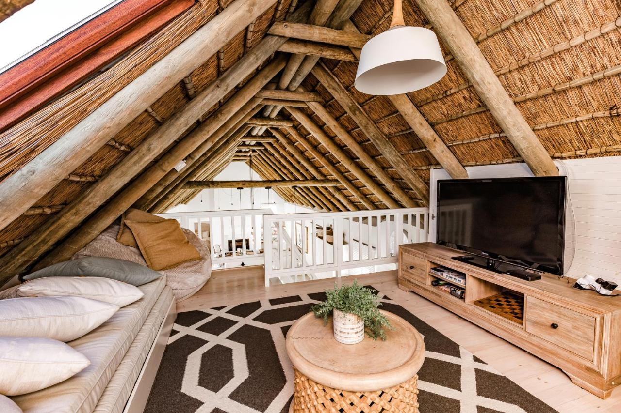 Bliss On The Bay Villa Struisbaai Bagian luar foto