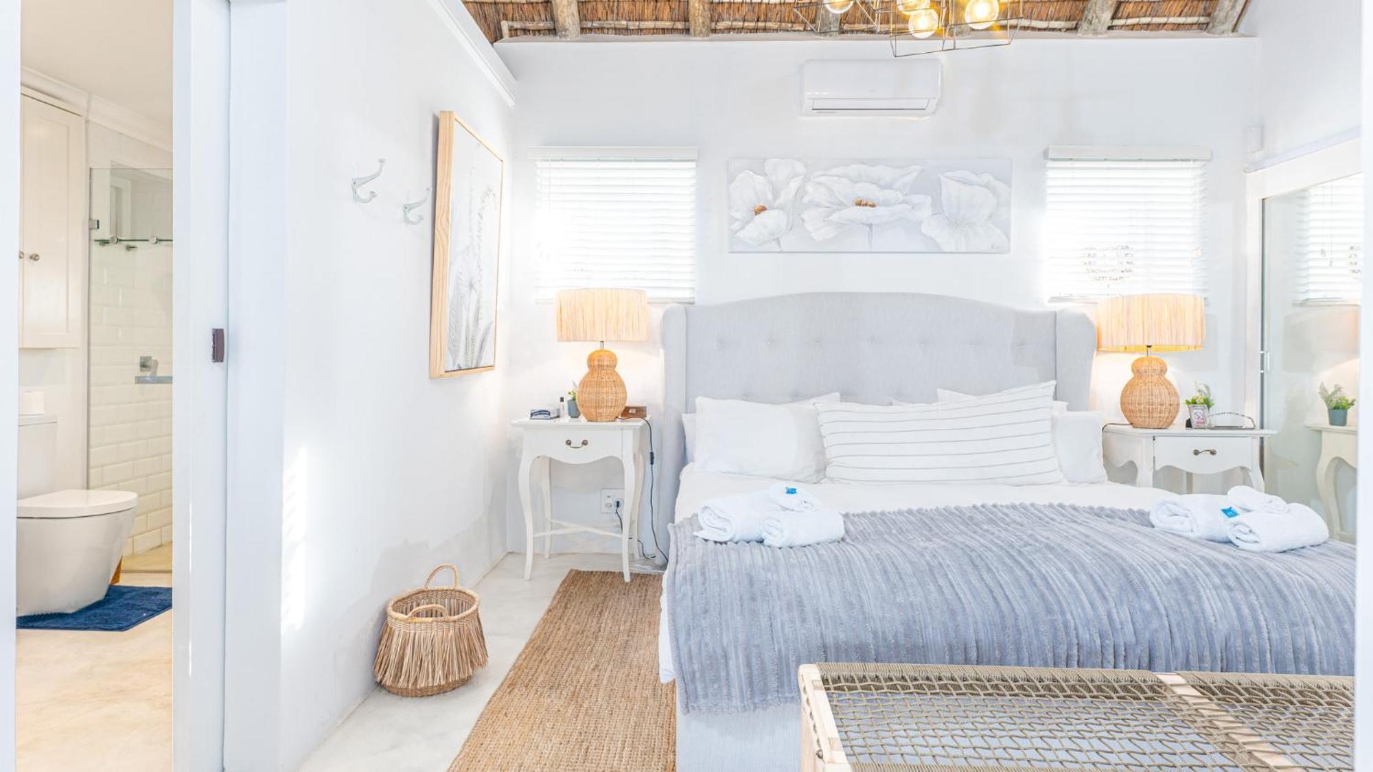 Bliss On The Bay Villa Struisbaai Bagian luar foto