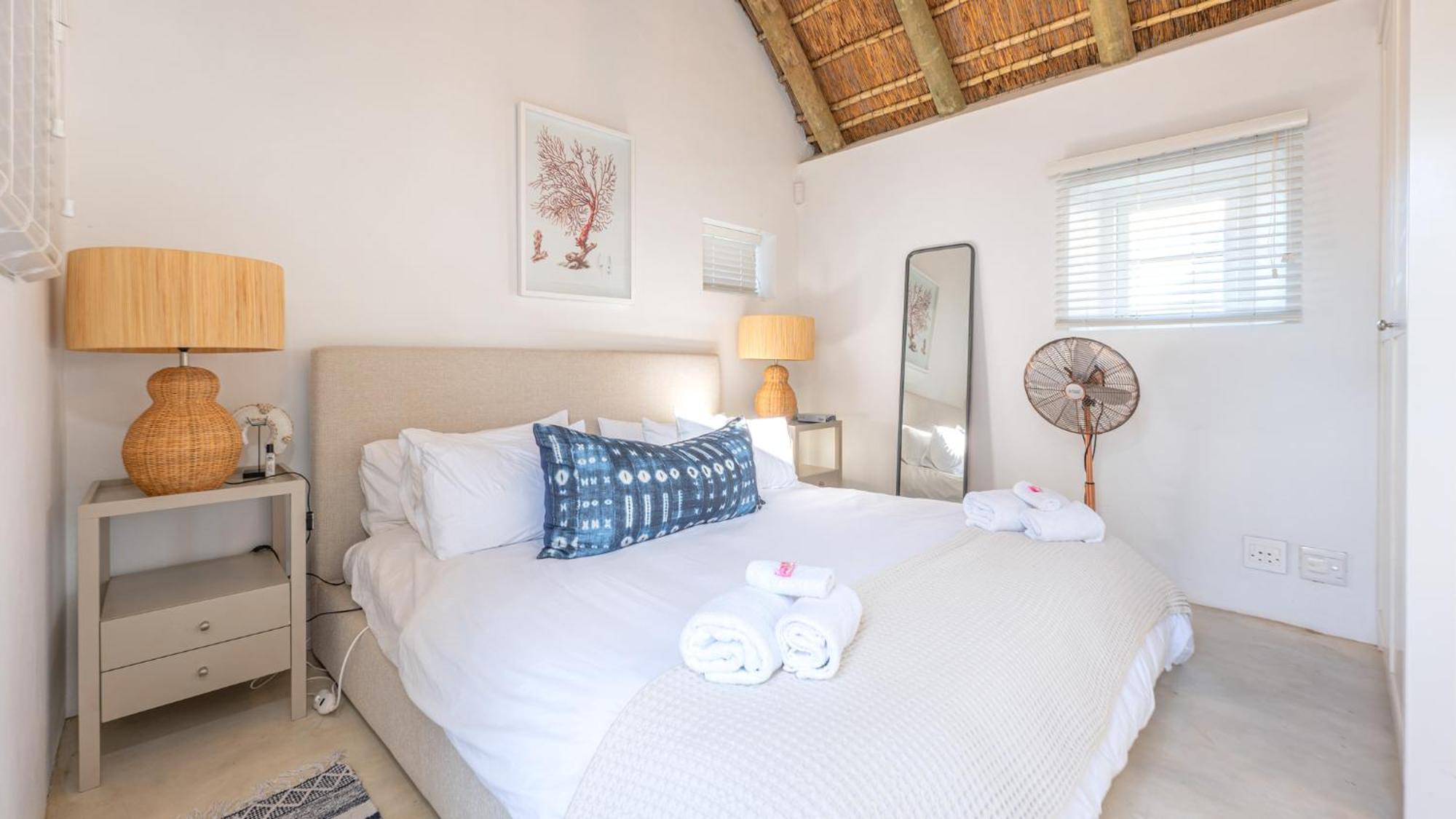 Bliss On The Bay Villa Struisbaai Bagian luar foto