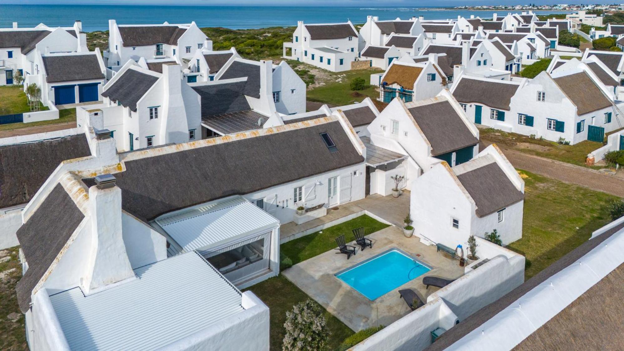 Bliss On The Bay Villa Struisbaai Bagian luar foto